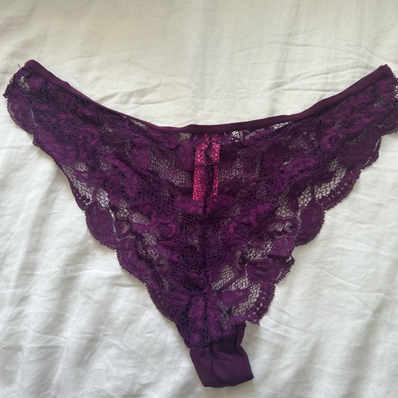 Undies - Picture 2 of 2